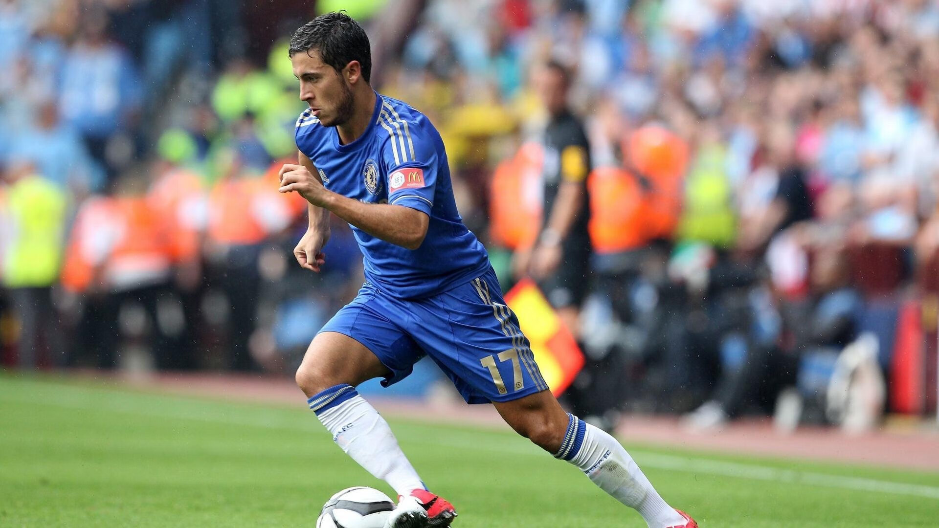 法甲“潜力新星”引发关注,未来之星渐露峥嵘,门将未来之星